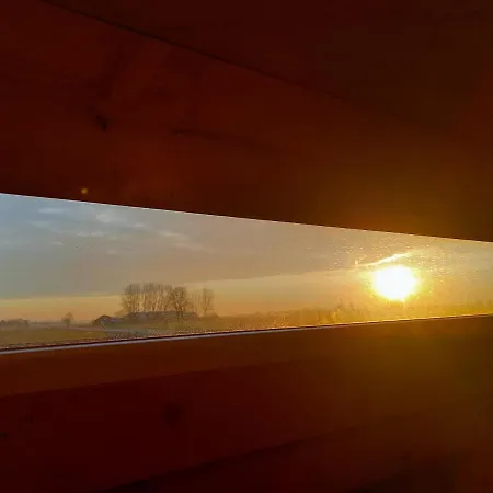 Tiny House Het Polderhuisje * Streefkerk